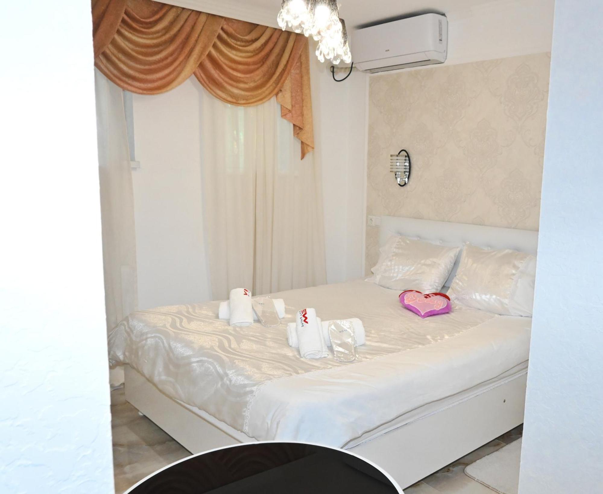 Jerusalem Hotel Кутаиси Екстериор снимка